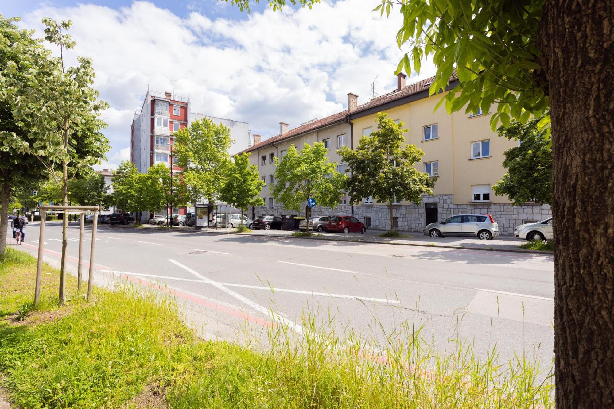 Large Two Bedroom Family App - Free Parking Ljubljana Extérieur photo